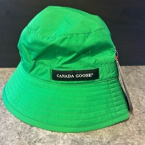 Canada Goose Green Bucket Hat Youth Brand New With Tags